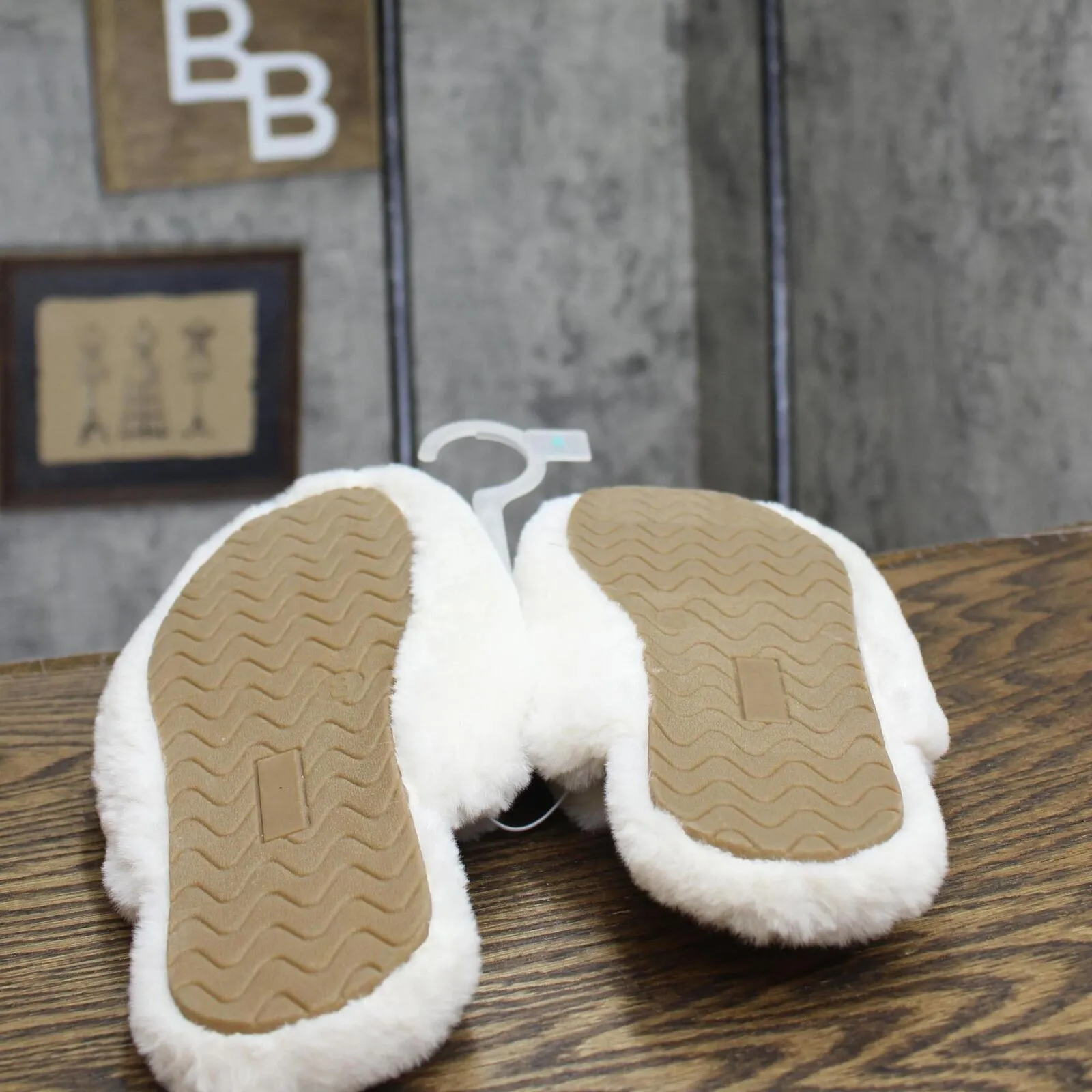 Auden Womens Astoria Faux Fur Loafer Slippers 91315670 Ivory Off White 8M
