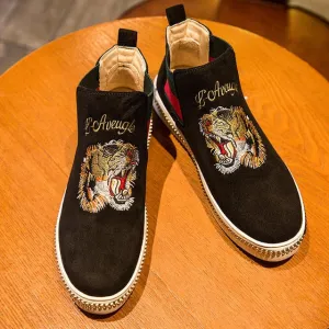Comfortable Suede Fashion Animal Embroidery Shoes