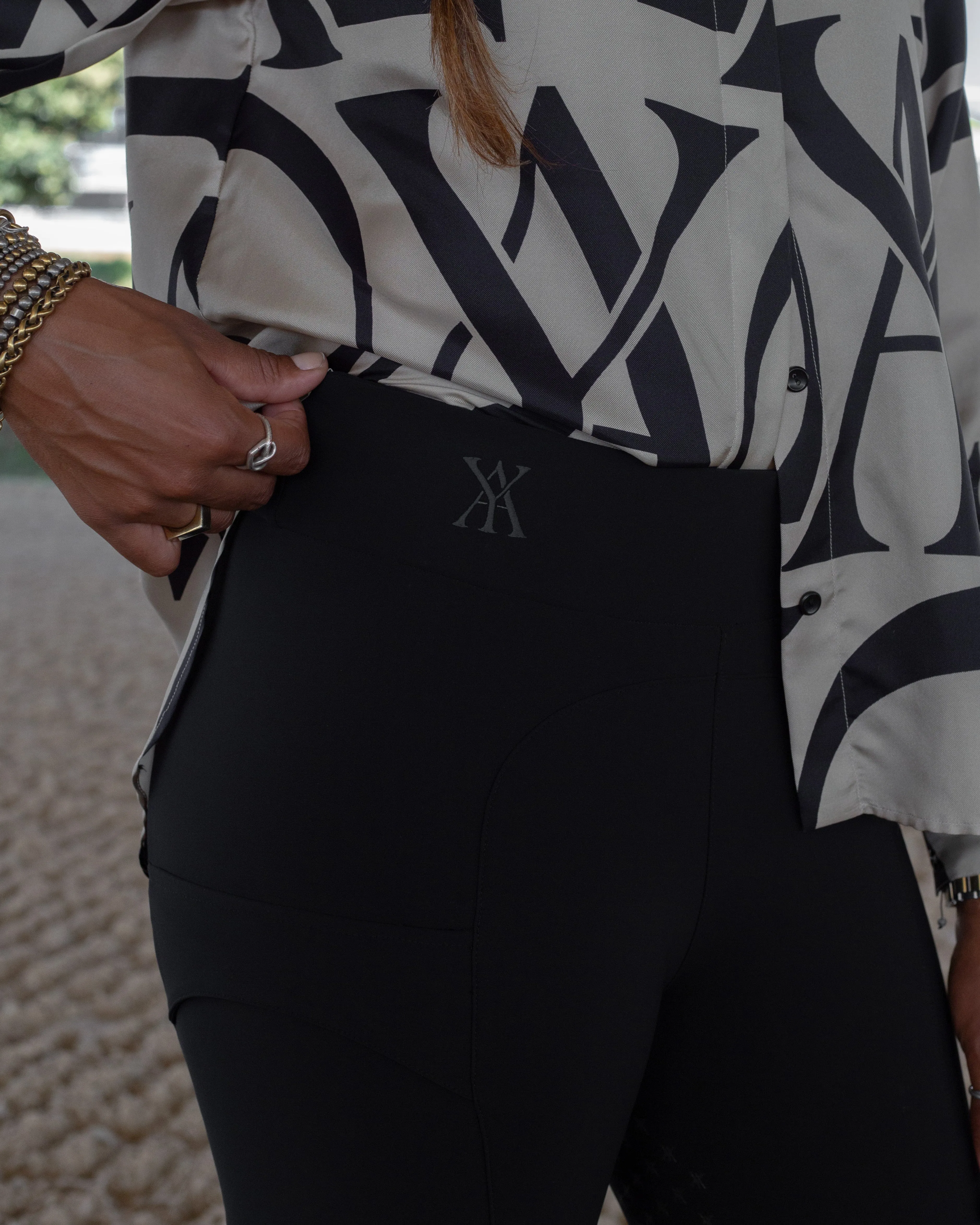 Compression Pull-On Breeches Black