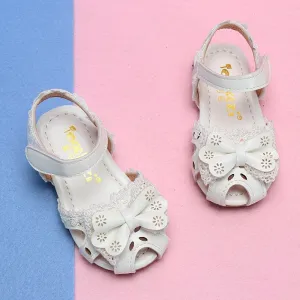 Cut-outs Sandals
