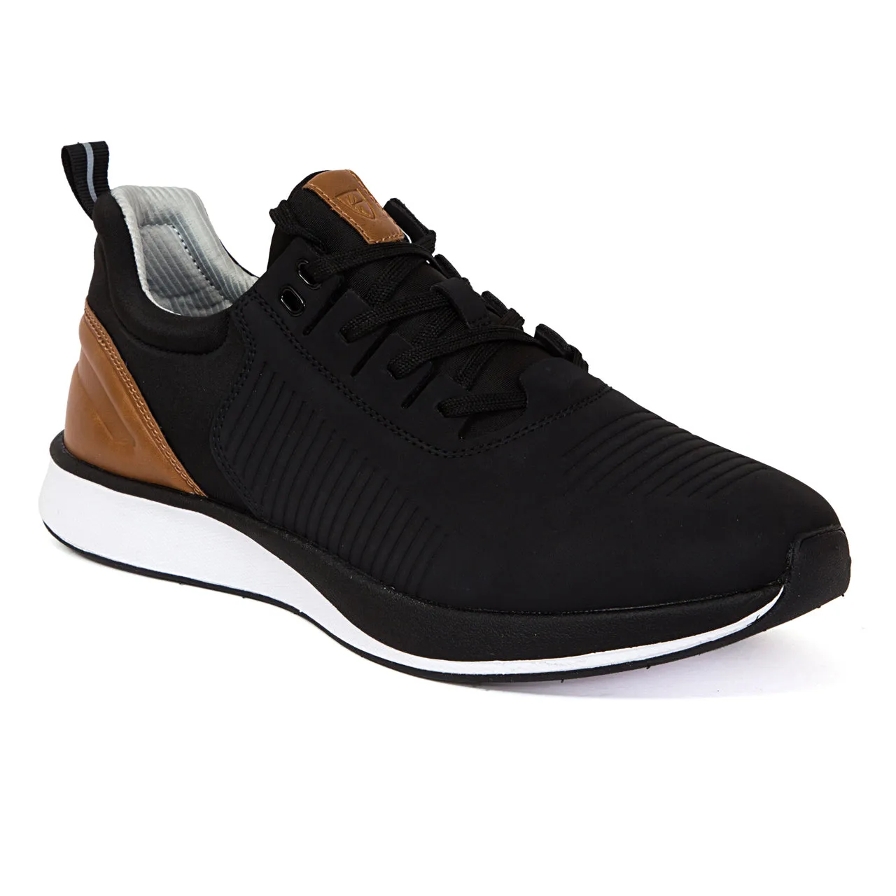 Deer Stags Men's Cranston Water-repellant Fashion Sneaker