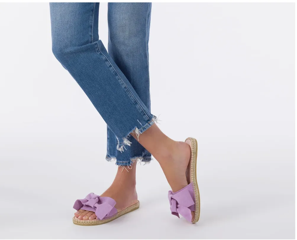 Flat Bow Sandals