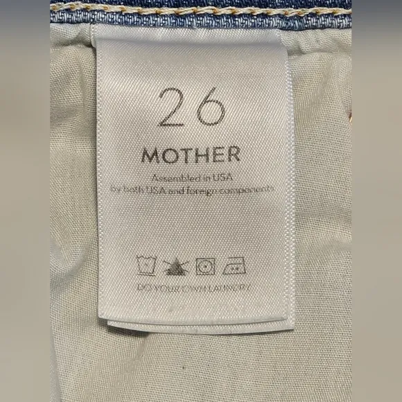 MOTHER High Waisted Smokin' Short Fray Denim Shorts Size 26