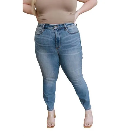 NEW JUDY BLUE high rise control top shield pocket skinny jeans in medium wash