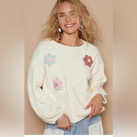New POL Women’s Size Large Floral Knit Sweater