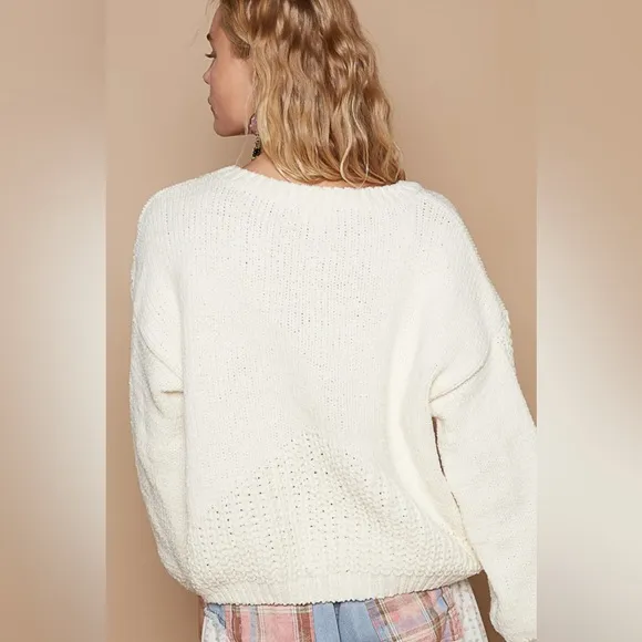 New POL Women’s Size Large Floral Knit Sweater