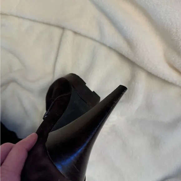 NWOT! Me Too Brown Suede high heel boots! Size 10M! 👢👢