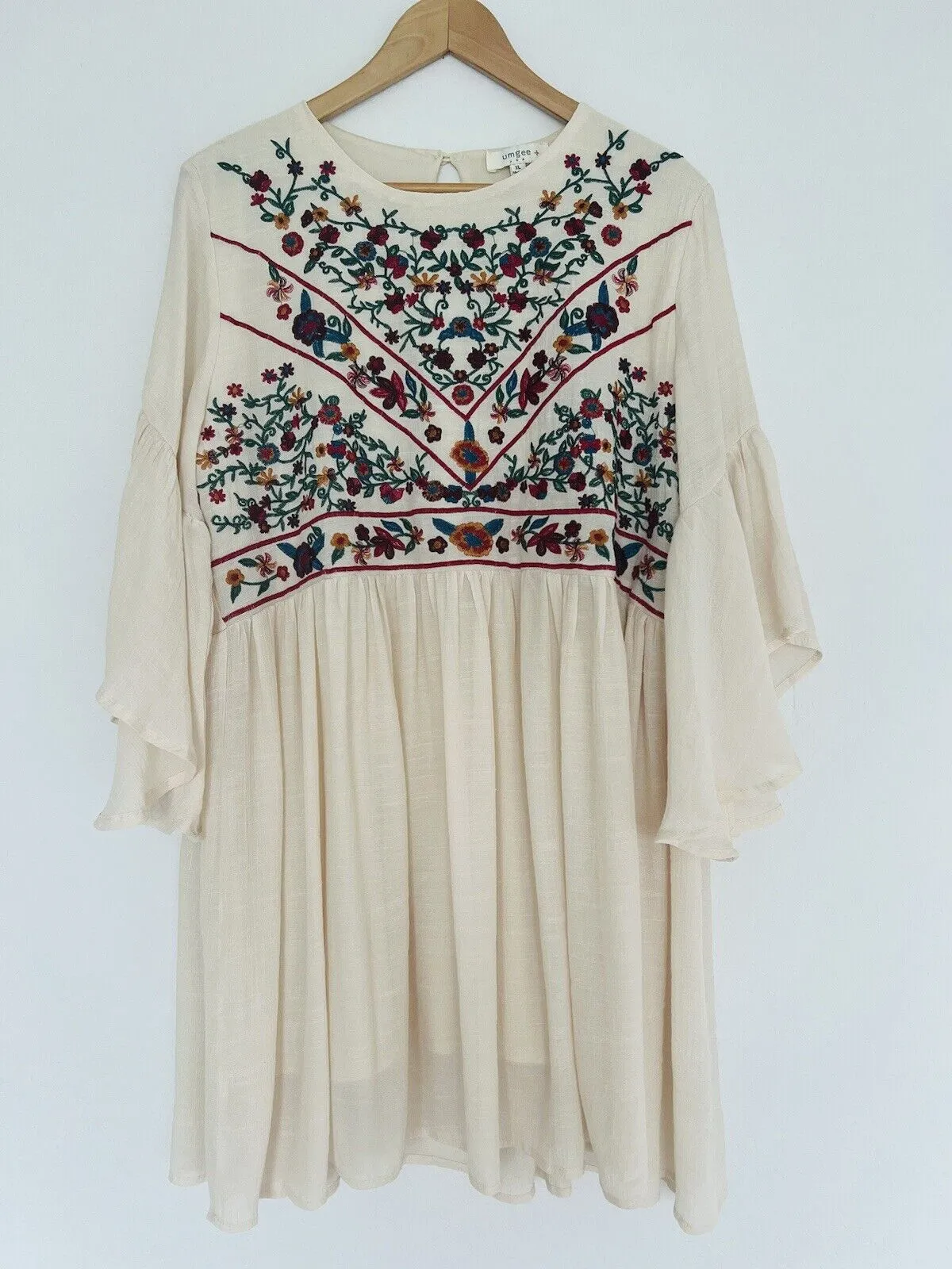 UMGEE The Hanna Embroidered Ivory Dress Sz XL Boho Western Festival